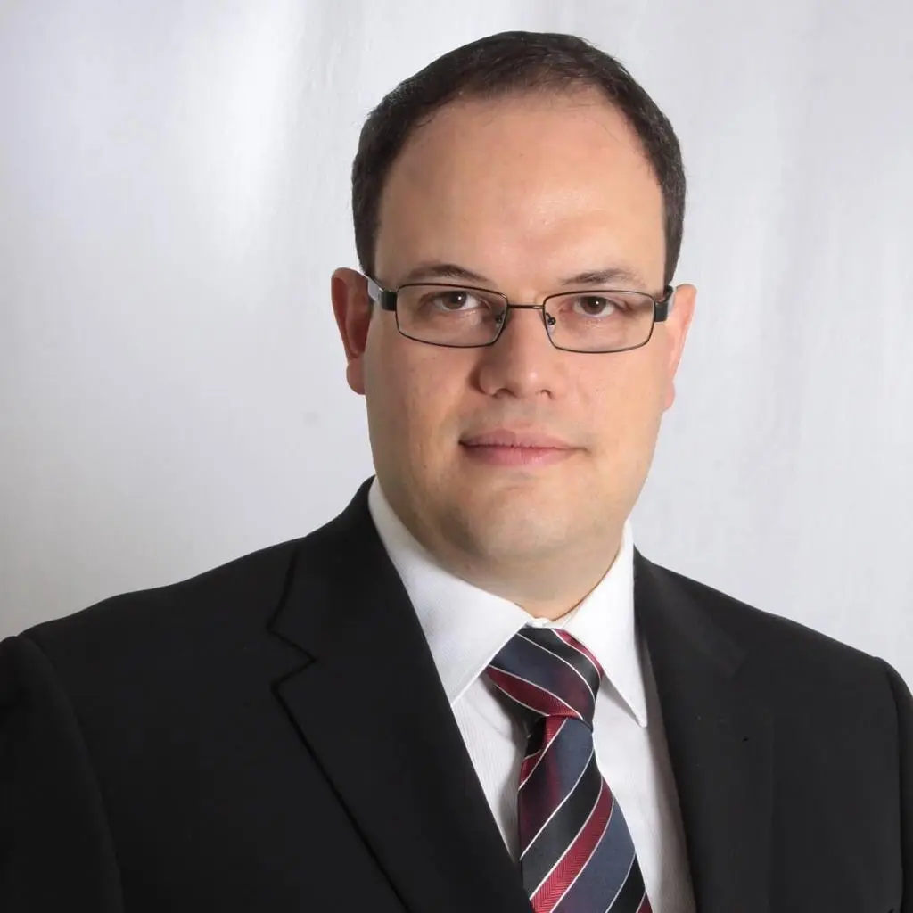 cesar buaes