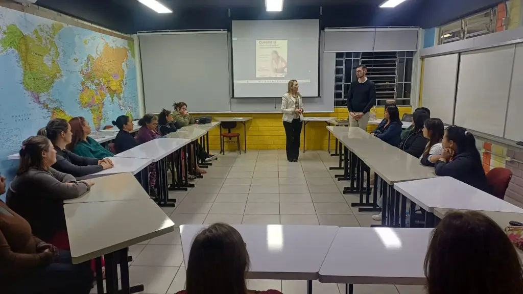 FABE inicia curso de Empreendedorismo Social e Costura Industrial