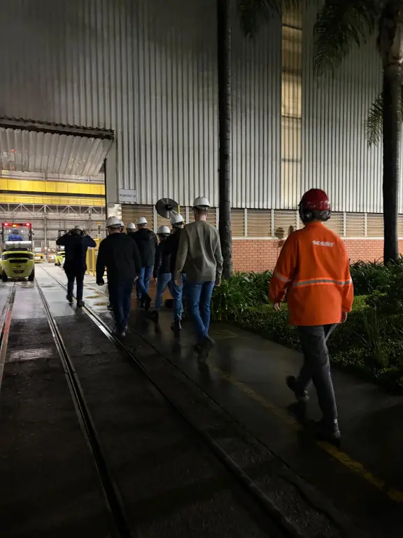 Acadêmicos de Administração da FABE realizam visita técnica à Metasa