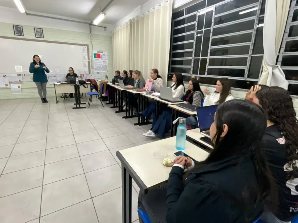 Pedagogia para além da sala de aula: FABE lança Projeto Integrador 2026/2