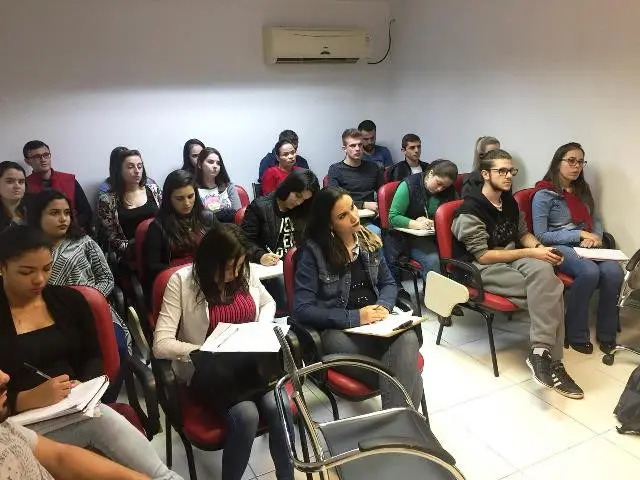Acadêmicos dos Cursos de Gestão realizam visita técnica