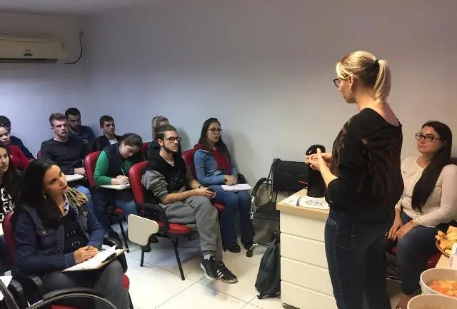 Acadêmicos dos Cursos de Gestão realizam visita técnica