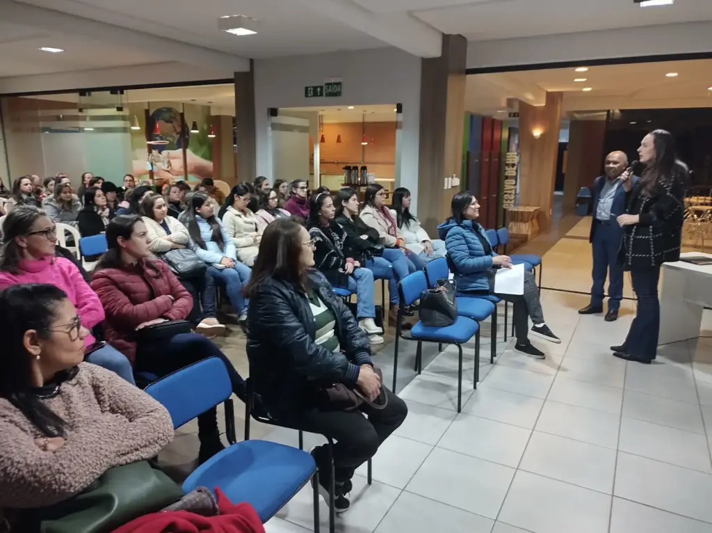 DOCENCIA EM FOCO secretaria